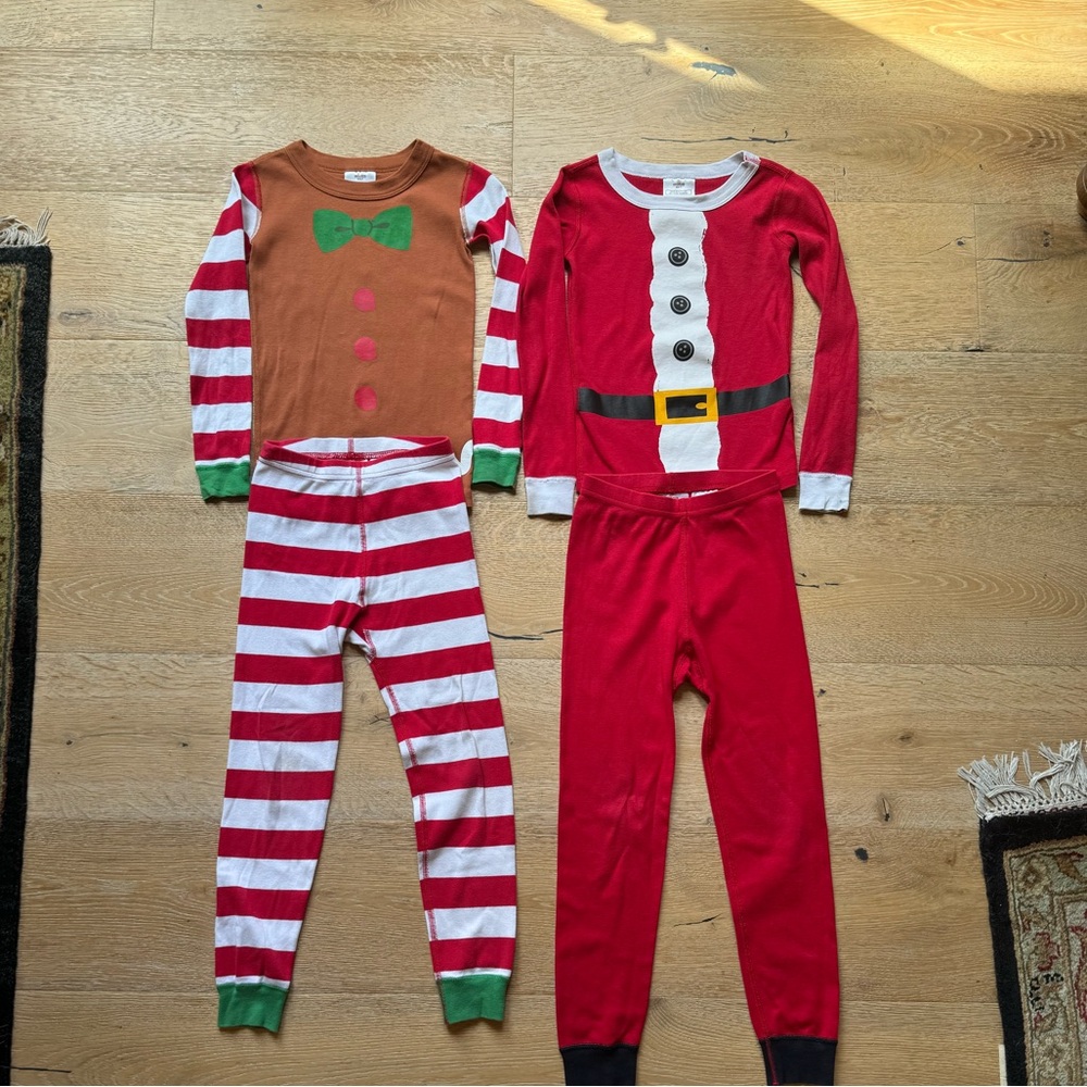Christmas Hanna Anderson pajama organic cotton lot of 2 size 6-7 price firm!